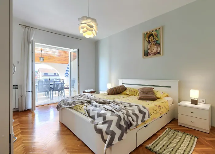 アパート Ivanka By Interhome *