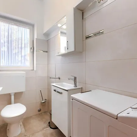 Ivanka By Interhome *