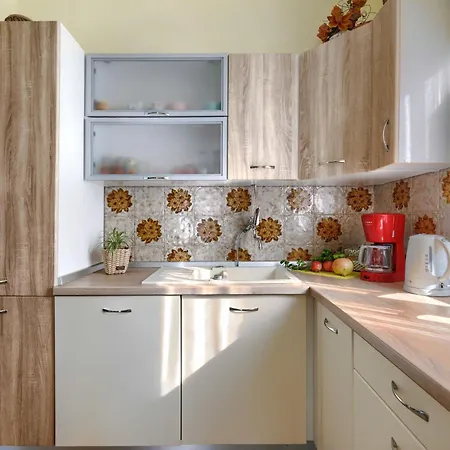 Ivanka By Interhome Апартаменты Пореч