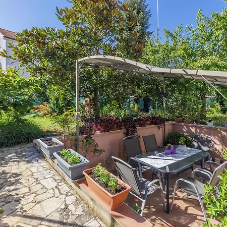 Apartamento Ivanka By Interhome Poreč